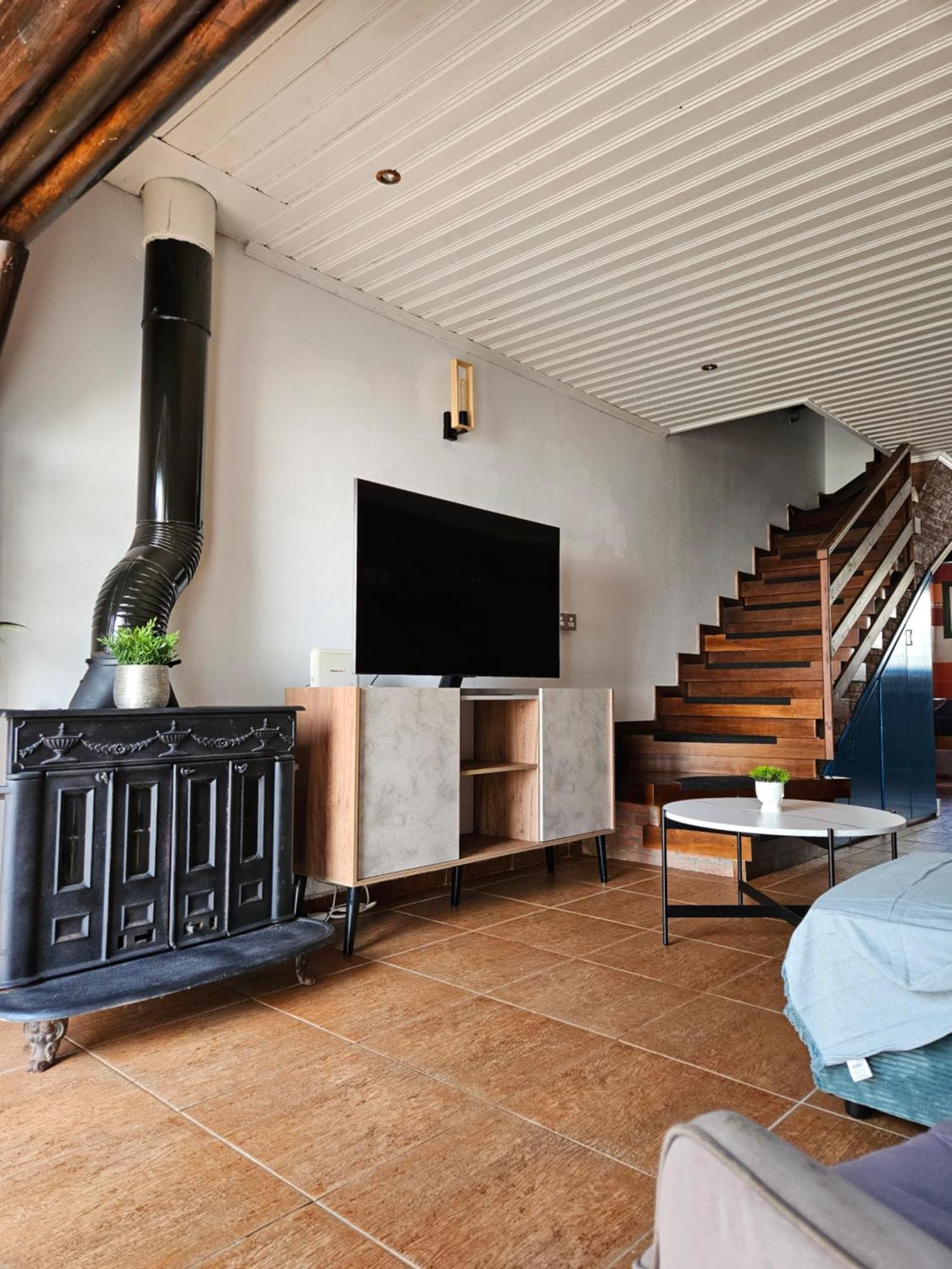 Villa Beach House At Seafront Meneou Exterior foto